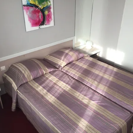Brit Hotel Confort Rouen Nord - Eden Hotel Bois-Guillaume