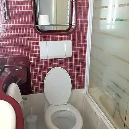 호텔 Brit Confort Rouen Nord - Eden 3*